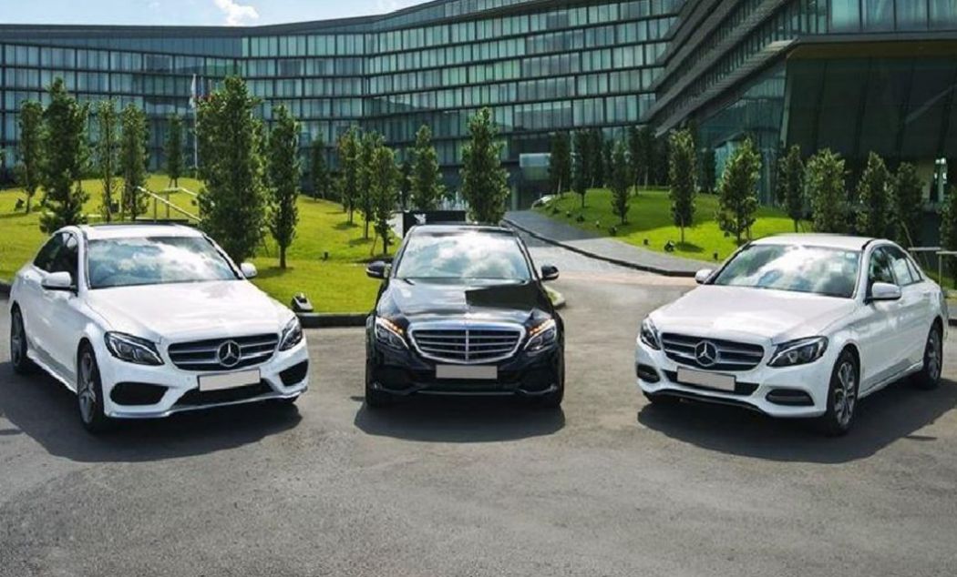 Thue xe mercedes c class hang sang